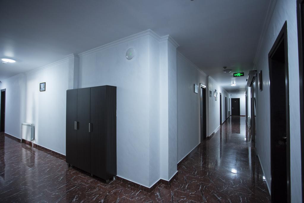 Batus Hotel Batumi Exterior photo